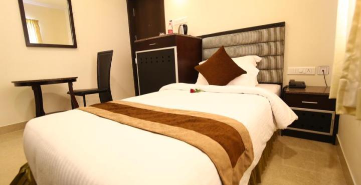 Kelambākkam Hotel Southern Residency מראה חיצוני תמונה