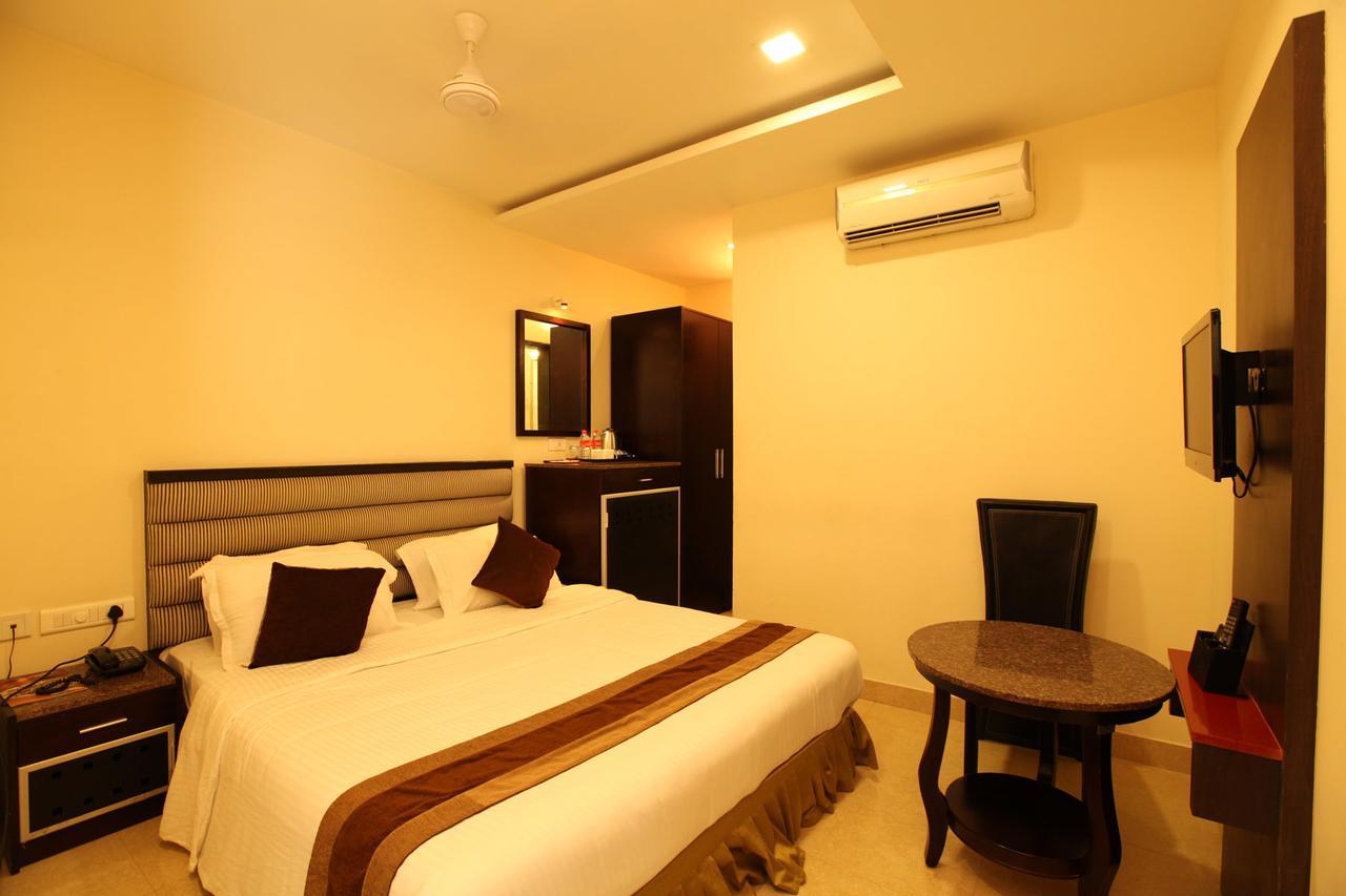 Kelambākkam Hotel Southern Residency מראה חיצוני תמונה