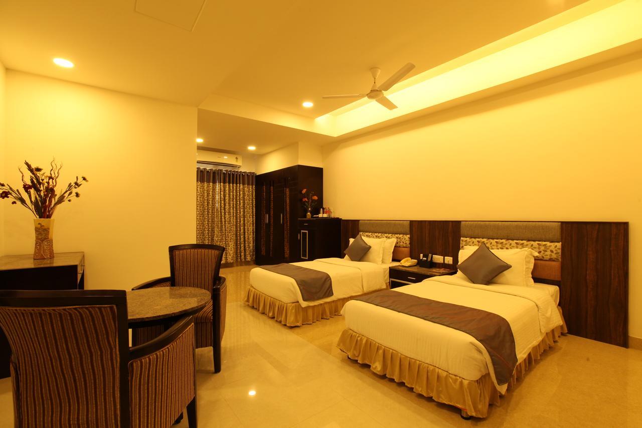 Kelambākkam Hotel Southern Residency מראה חיצוני תמונה